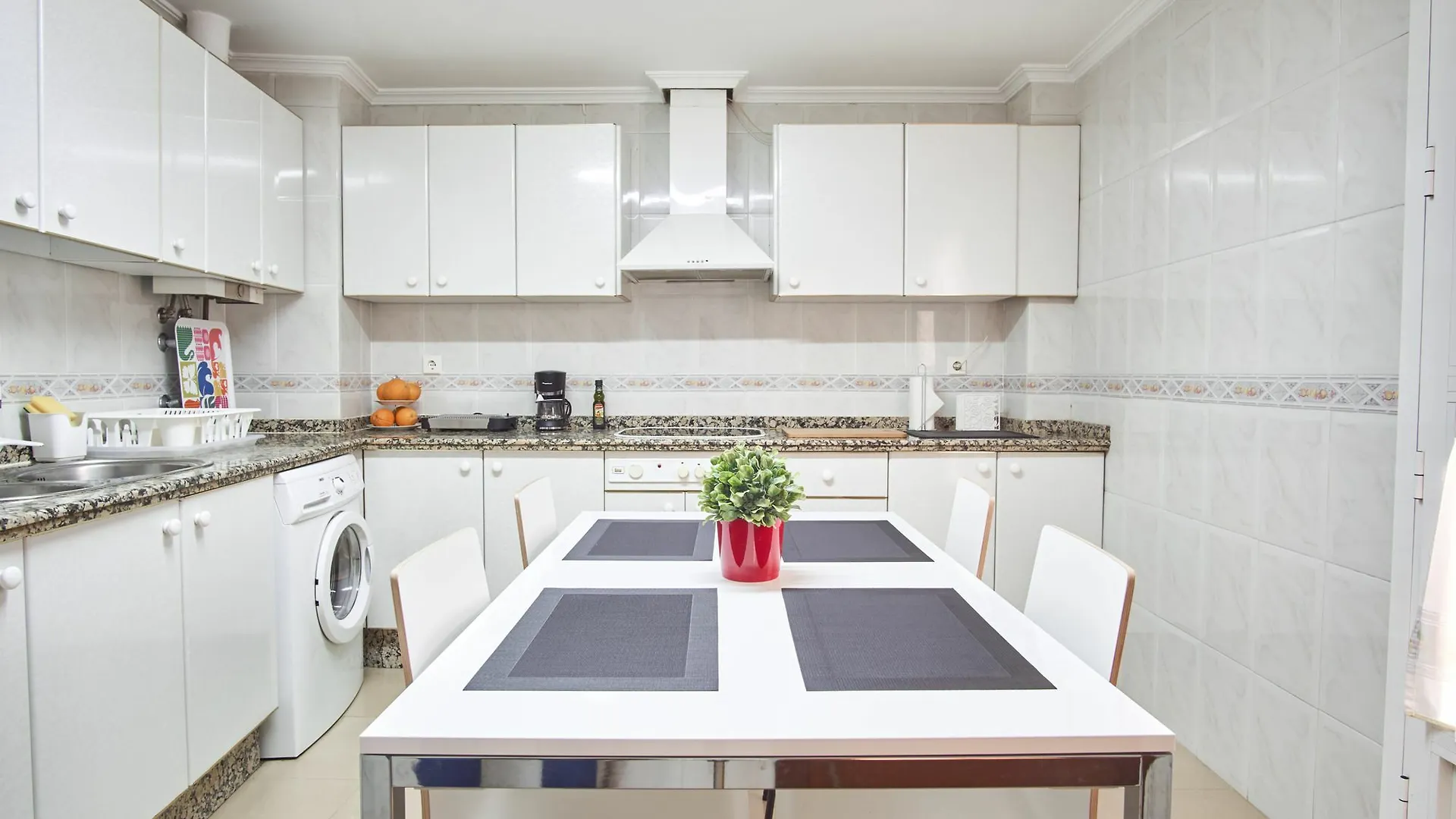 Apartamento En El Corazon De Triana Seville 0*,