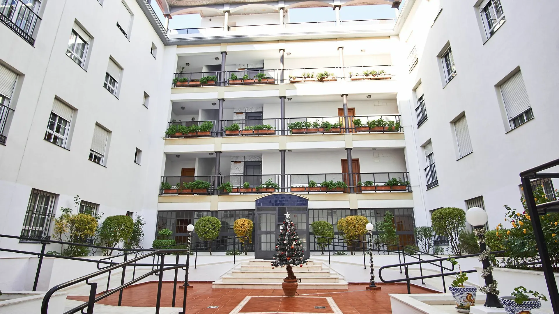 Apartamento En El Corazon De Triana Seville 0*,